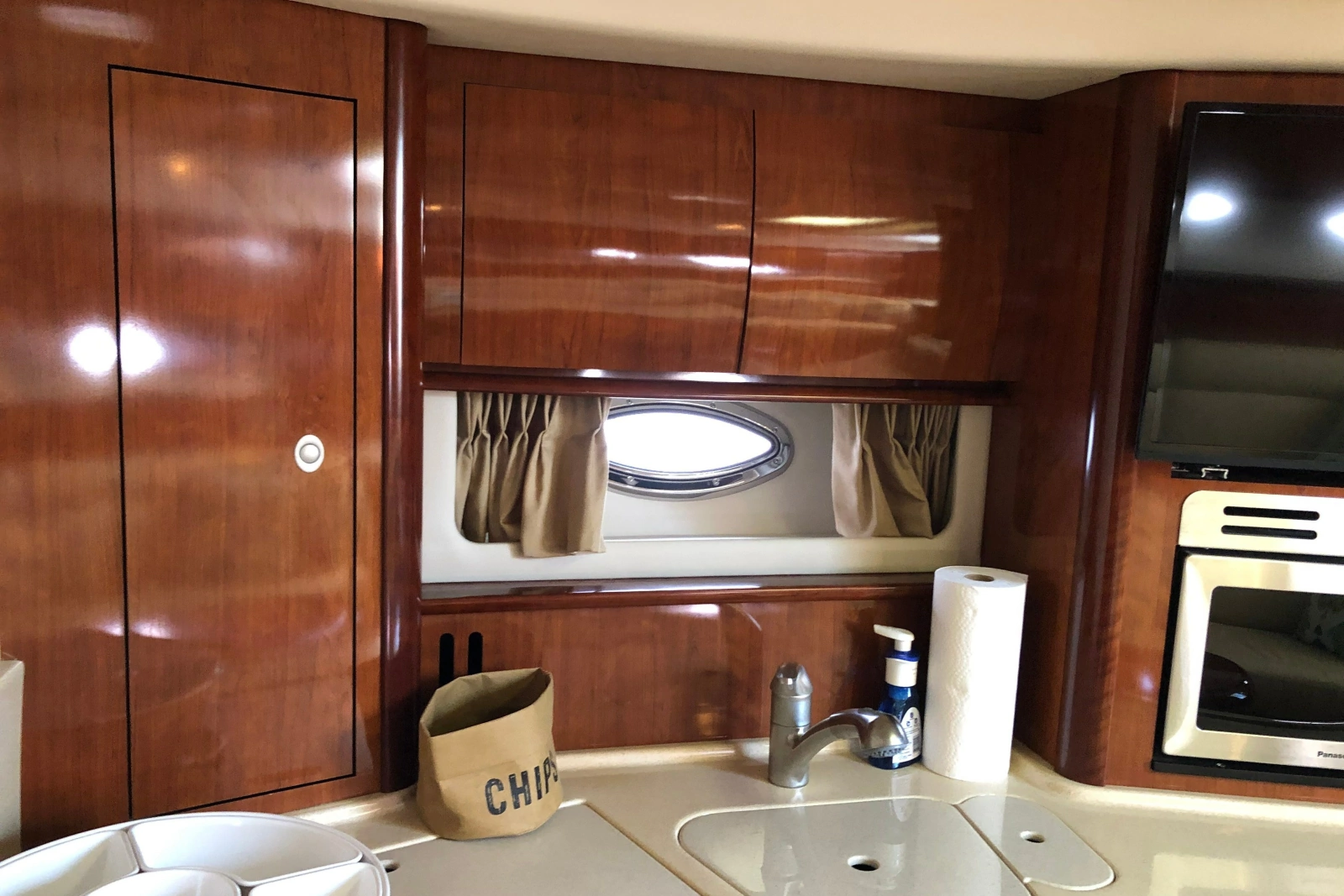 2004 Sea Ray 420 Sundancer