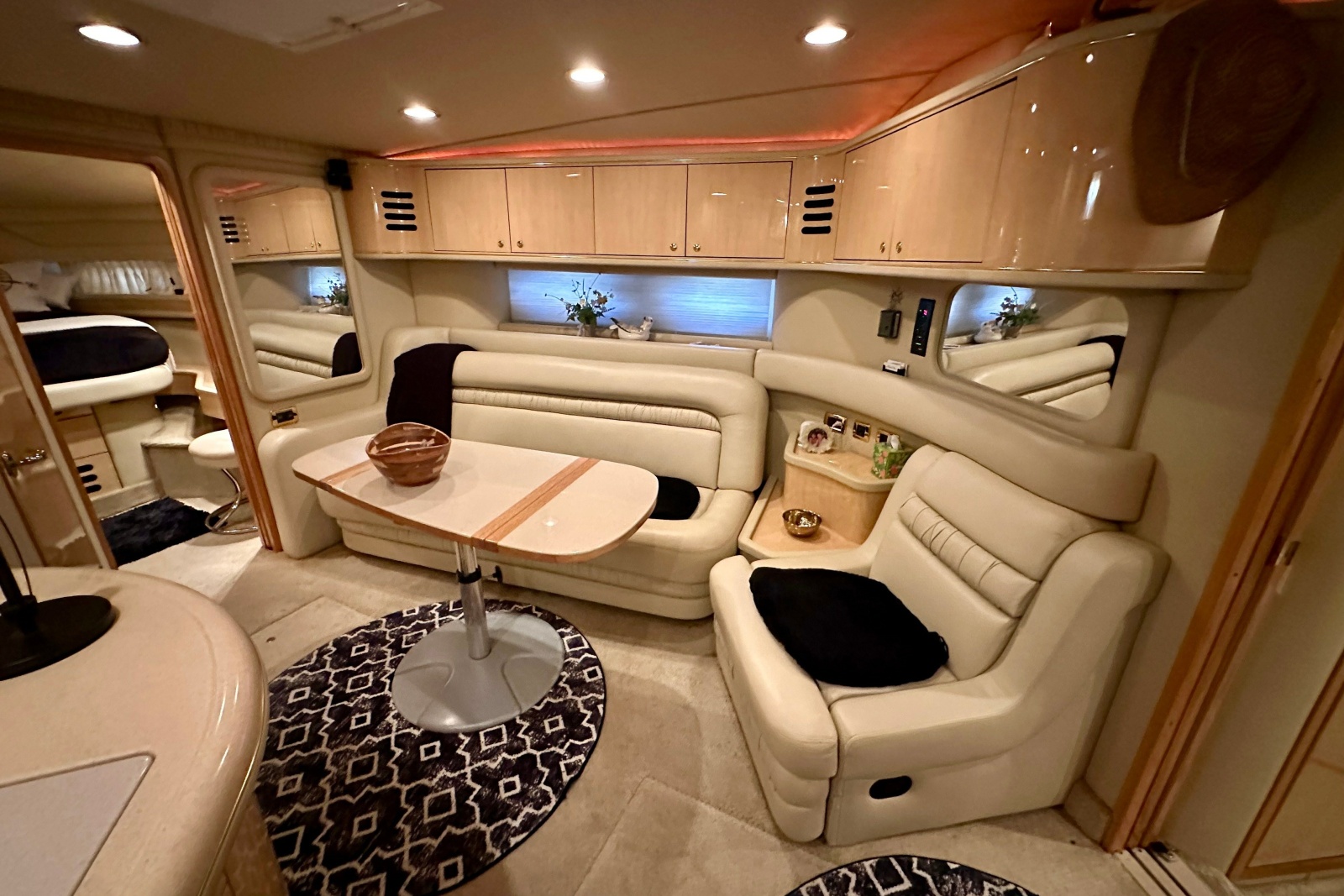 2001 Sea Ray Sundancer 460