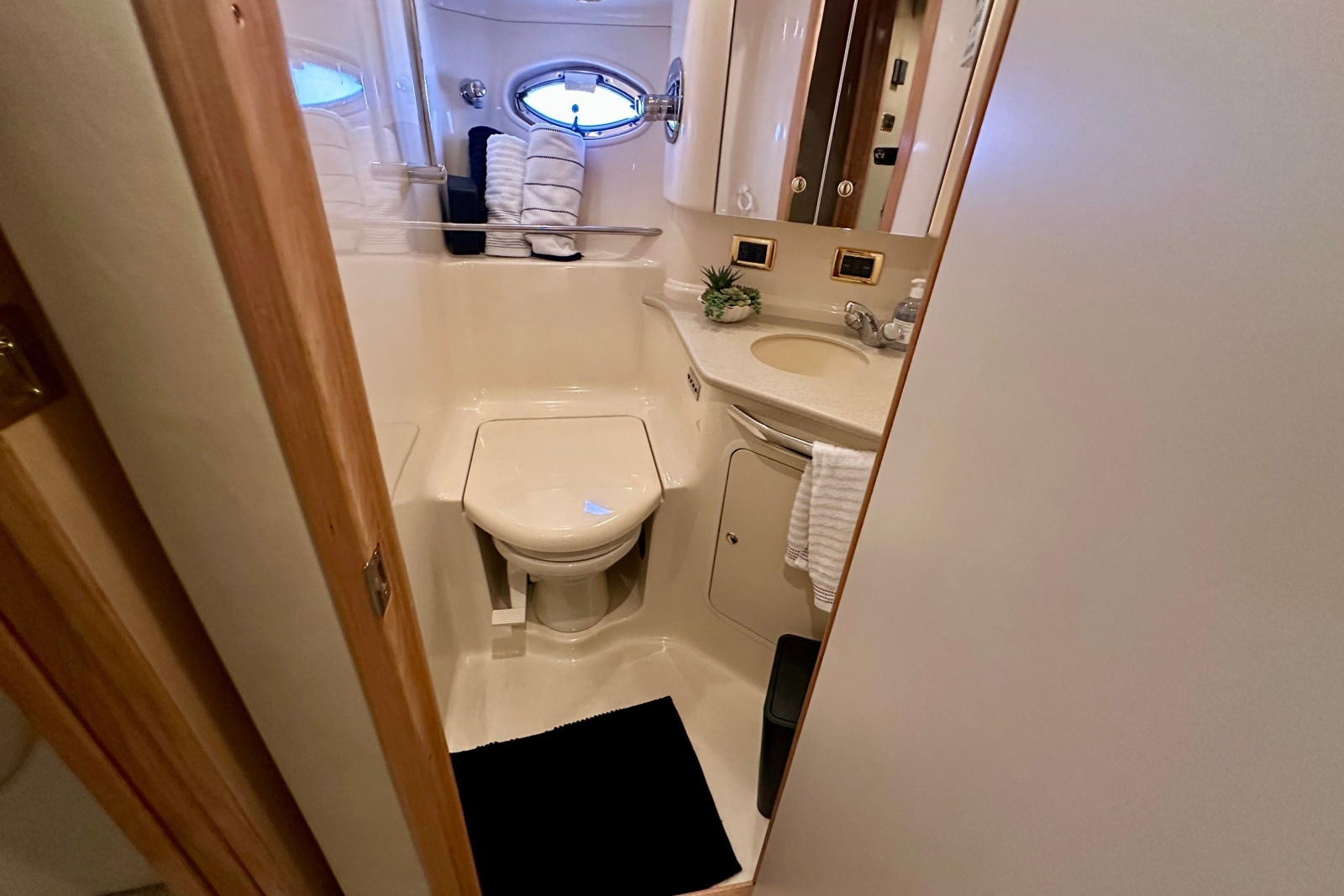 2001 Sea Ray Sundancer 460