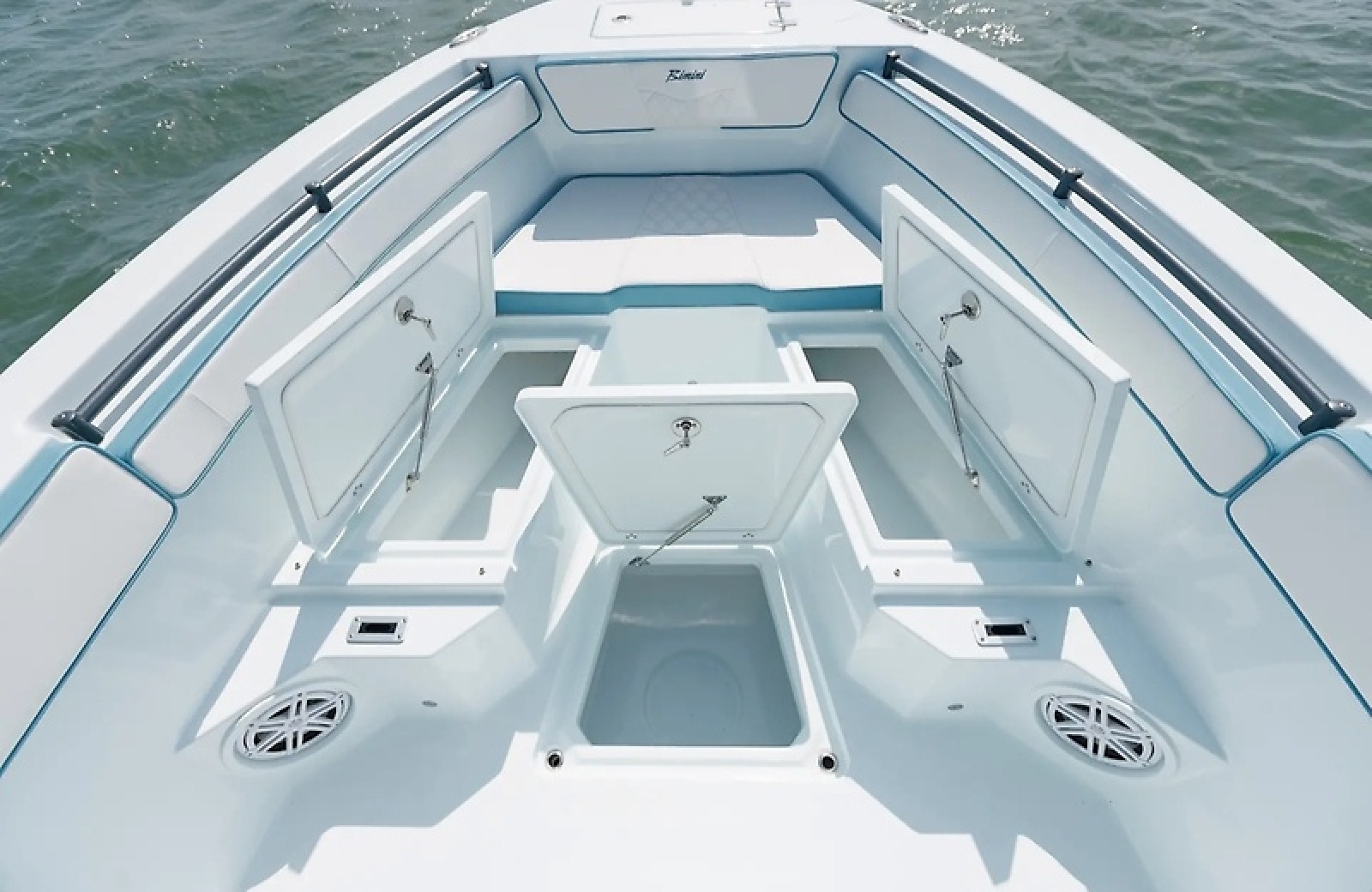2027 Bimini 23