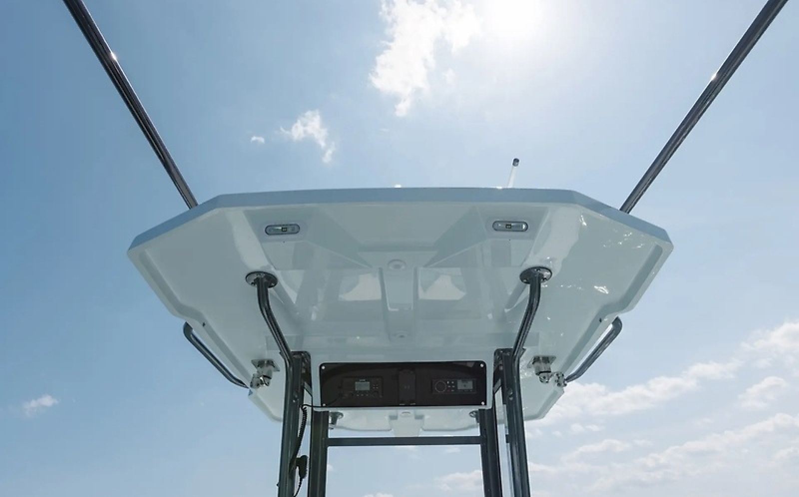 2027 Bimini 23