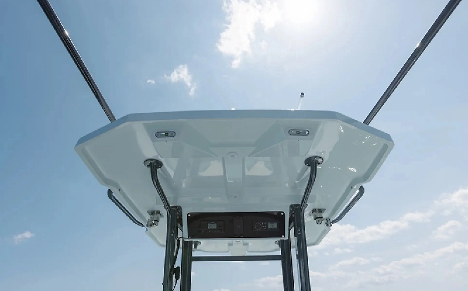 2027 Bimini 23