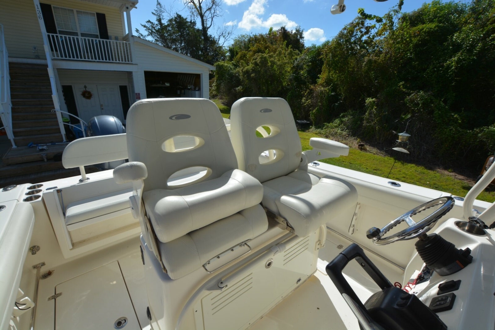 2017 Cobia 261CC — Marker 350