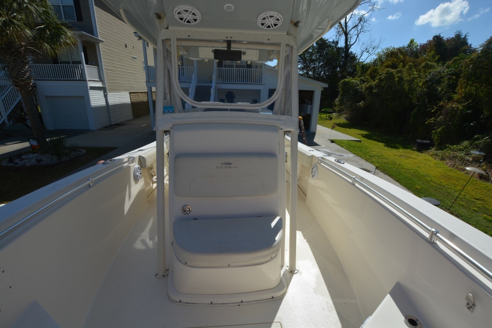 2017 Cobia 261CC — Marker 350