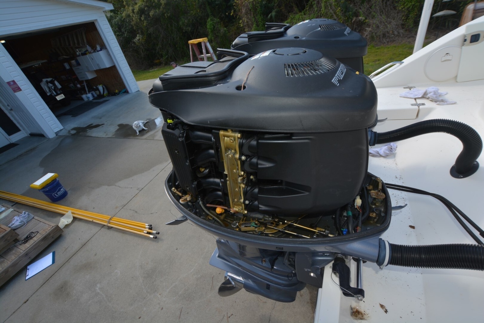 2017 Cobia 261CC — Marker 350