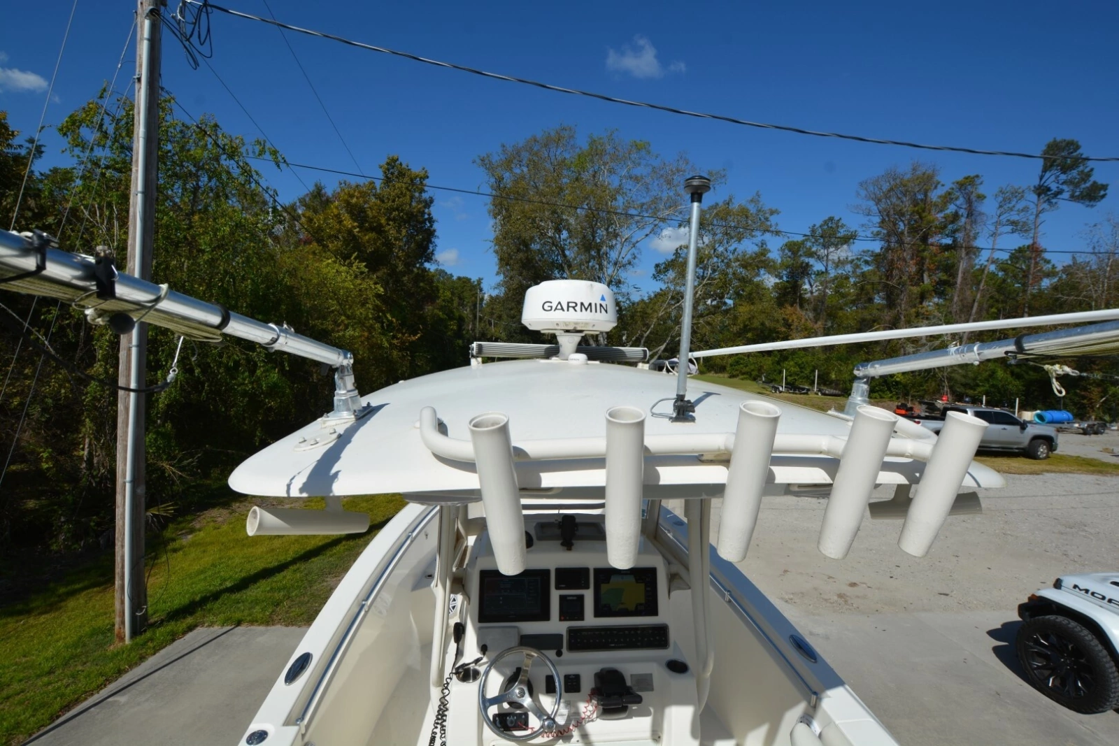2017 Cobia 261CC