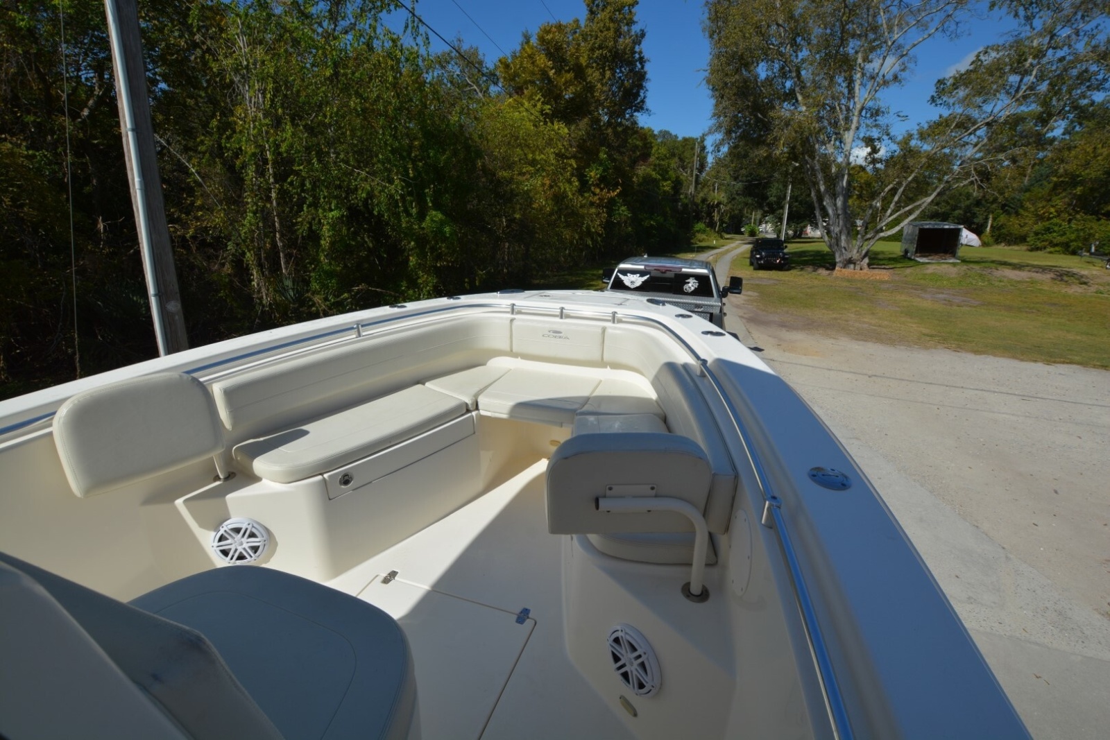 2017 Cobia 261CC — Marker 350