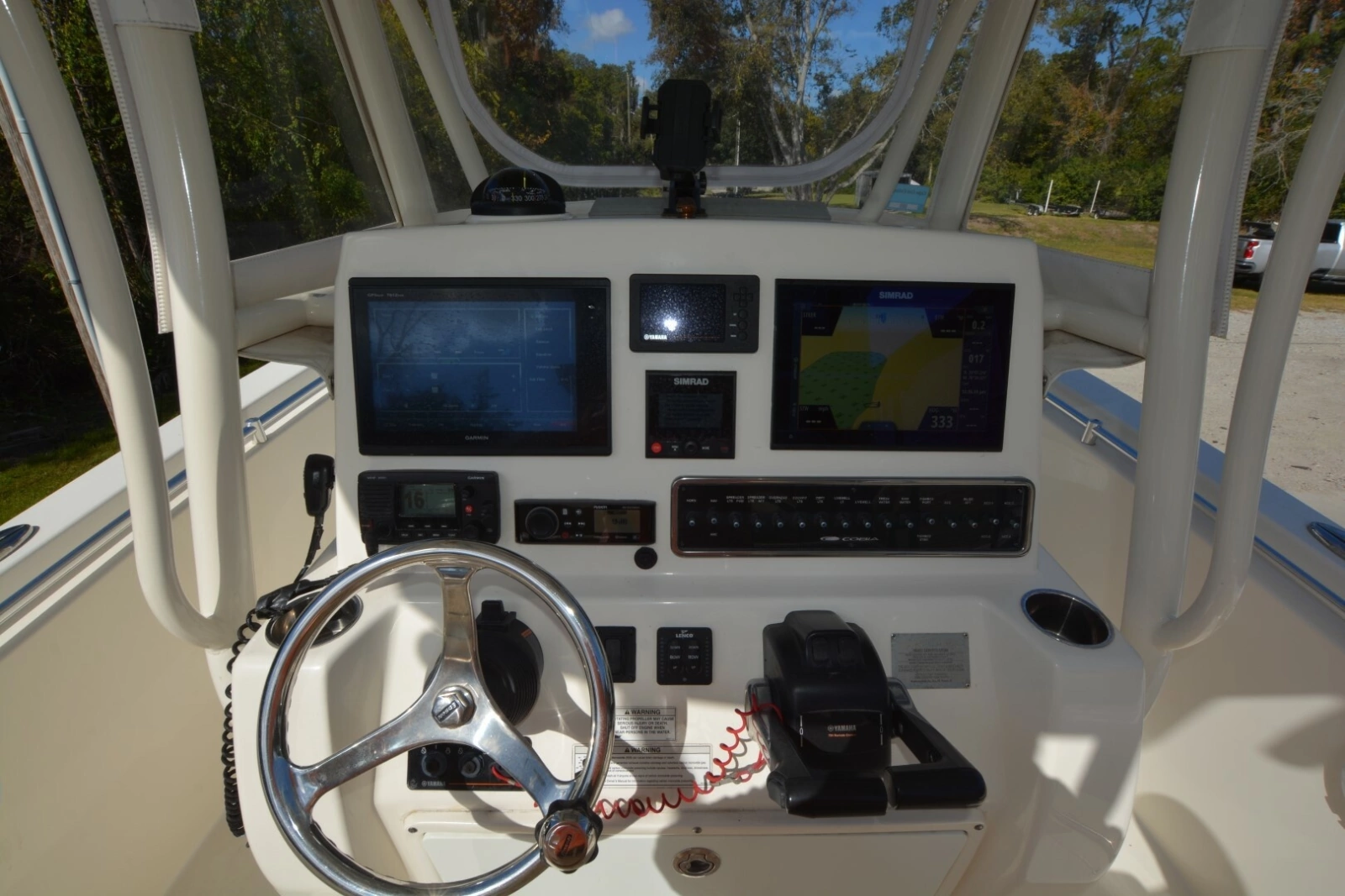 2017 Cobia 261CC