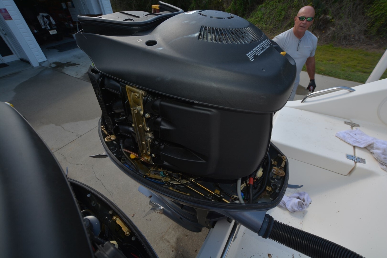 2017 Cobia 261CC — Marker 350