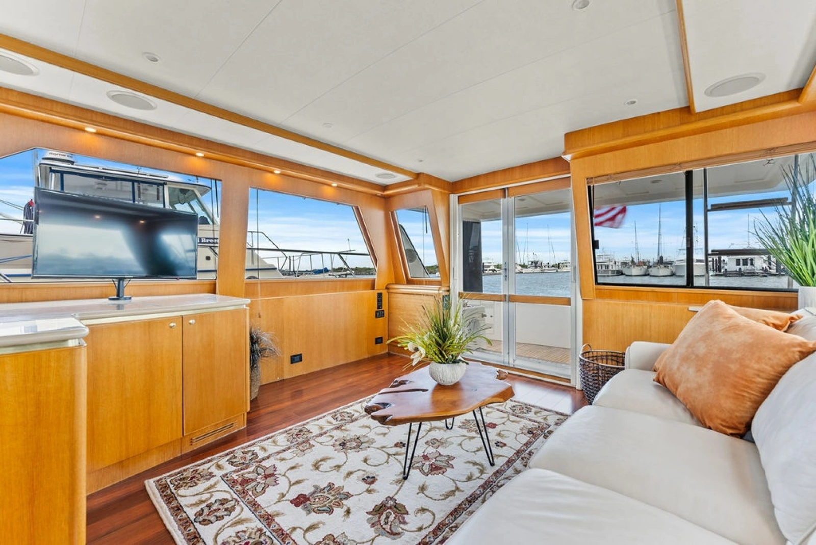 2000 West Bay Sonship 58