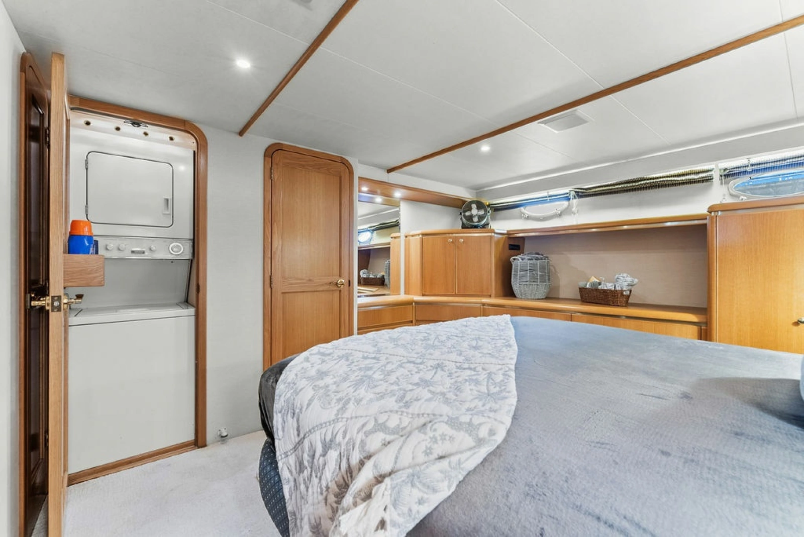 2000 West Bay Sonship 58