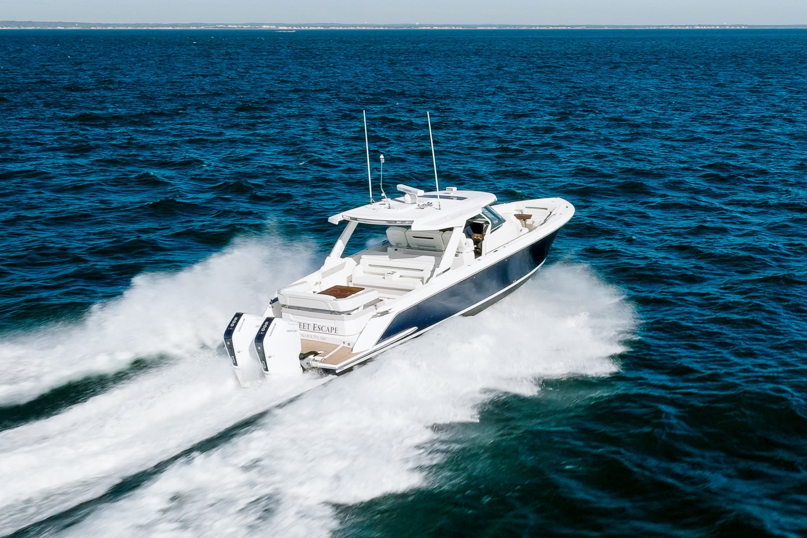 2023 Tiara Yachts 43 LS