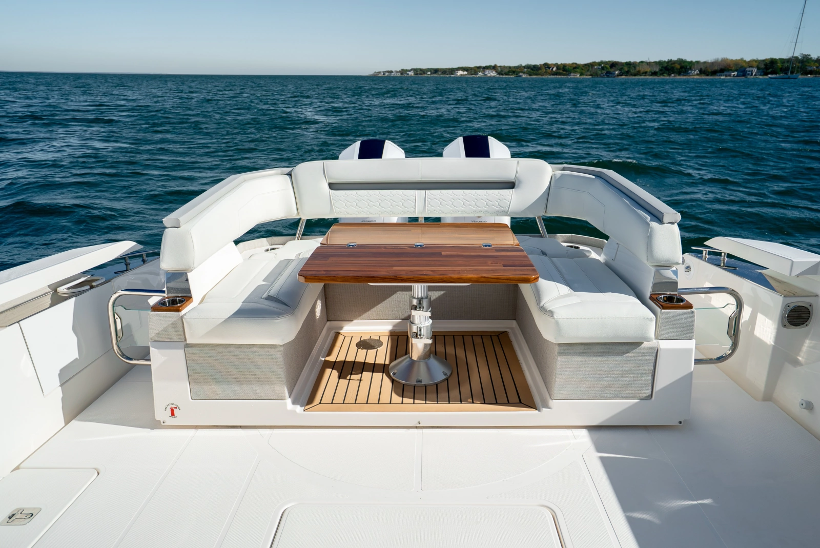 2023 Tiara Yachts 43 LS