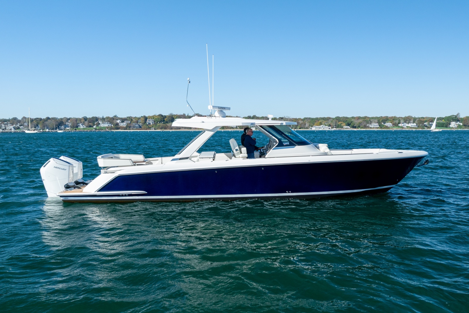2023 Tiara Yachts 43 LS