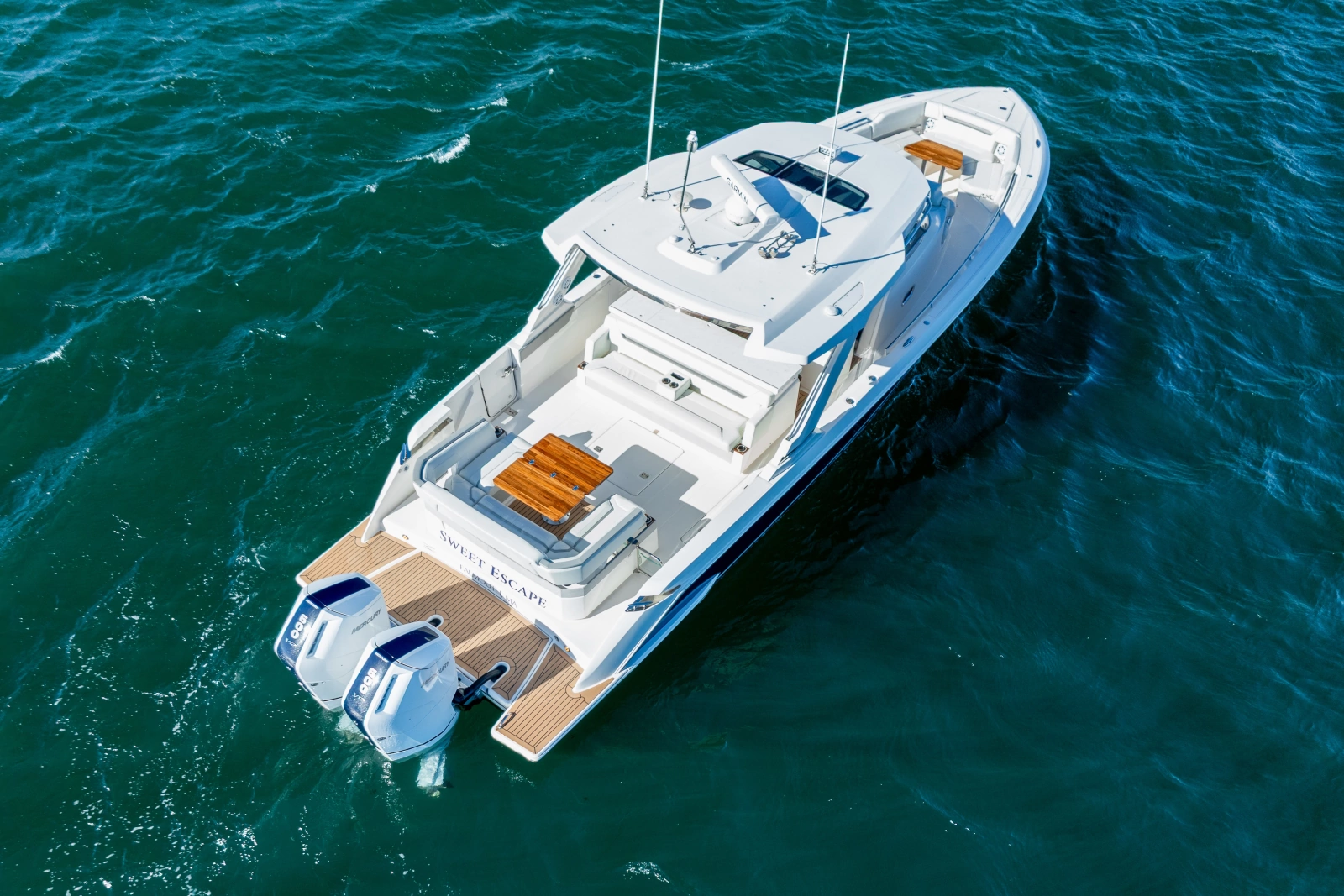 2023 Tiara Yachts 43 LS
