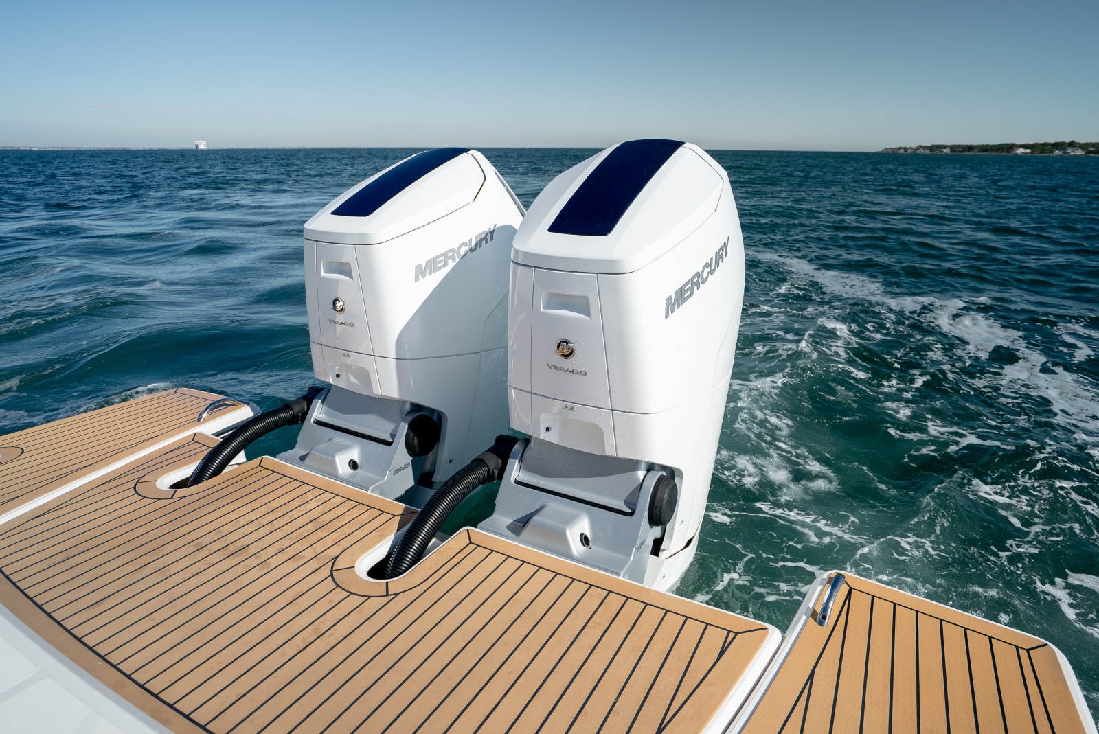 2023 Tiara Yachts 43 LS