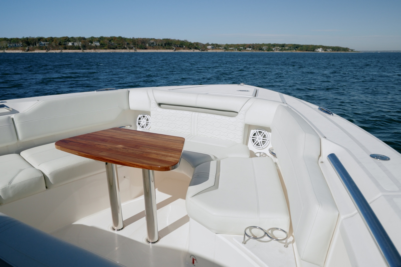 2023 Tiara Yachts 43 LS