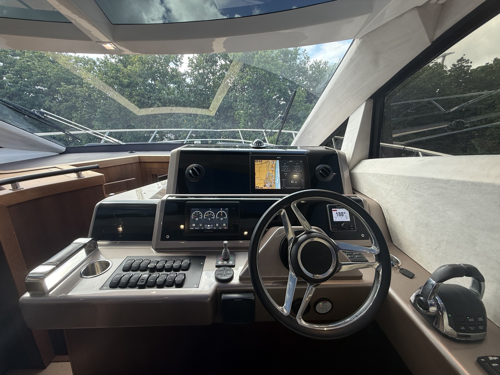 2018 Galeon 430 HTC