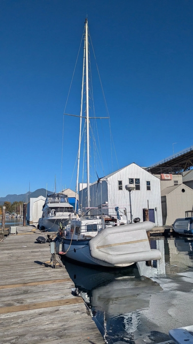 1998 Custom 42' Pilothouse Sailboat