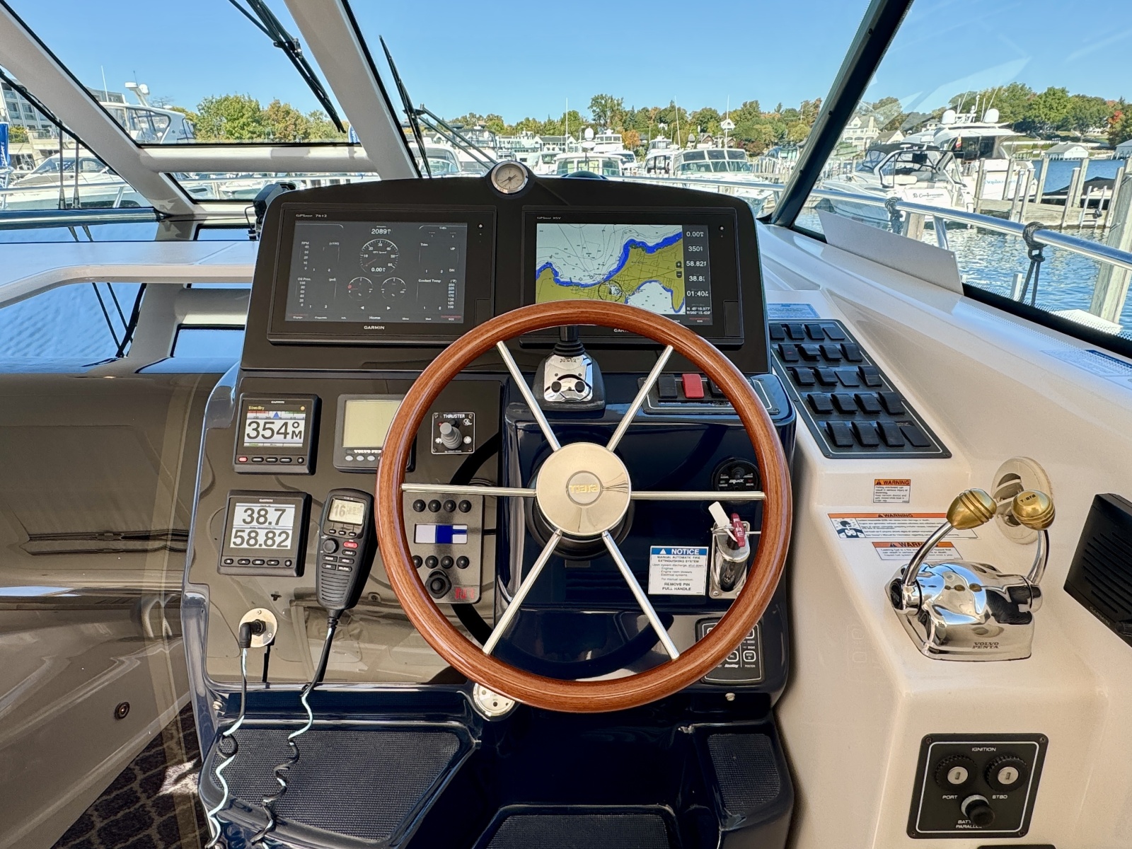 2006 Tiara Yachts 4300 Sovran