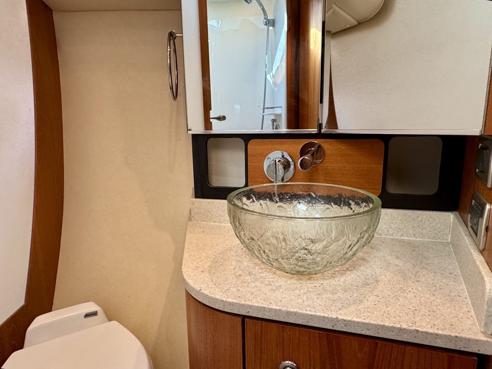 2006 Tiara Yachts 4300 Sovran