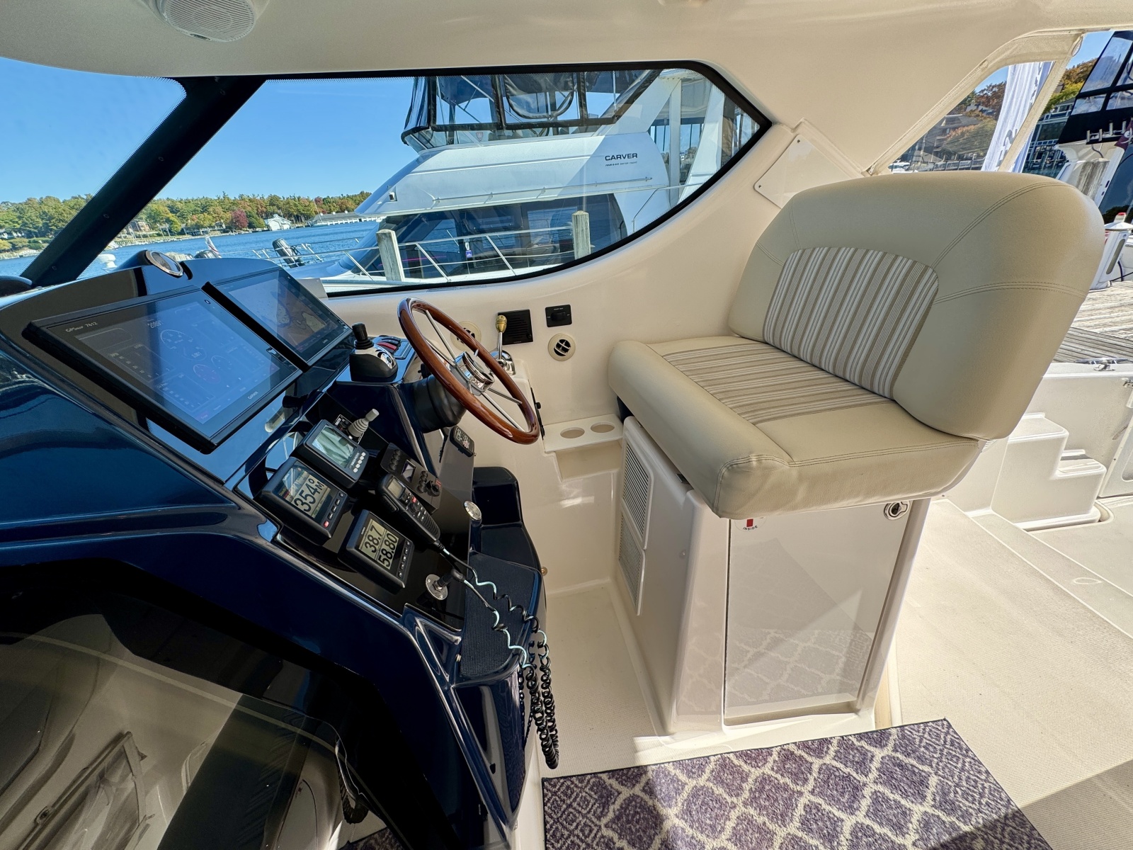 2006 Tiara Yachts 4300 Sovran