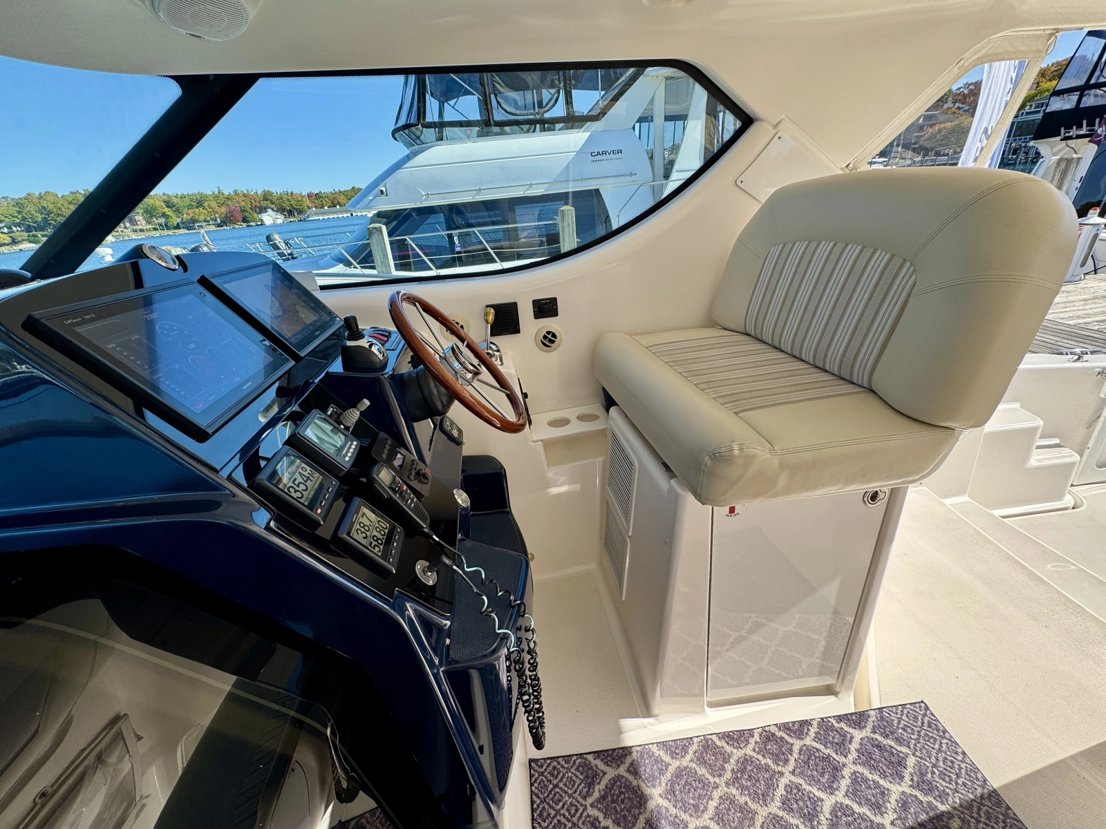 2006 Tiara Yachts 4300 Sovran