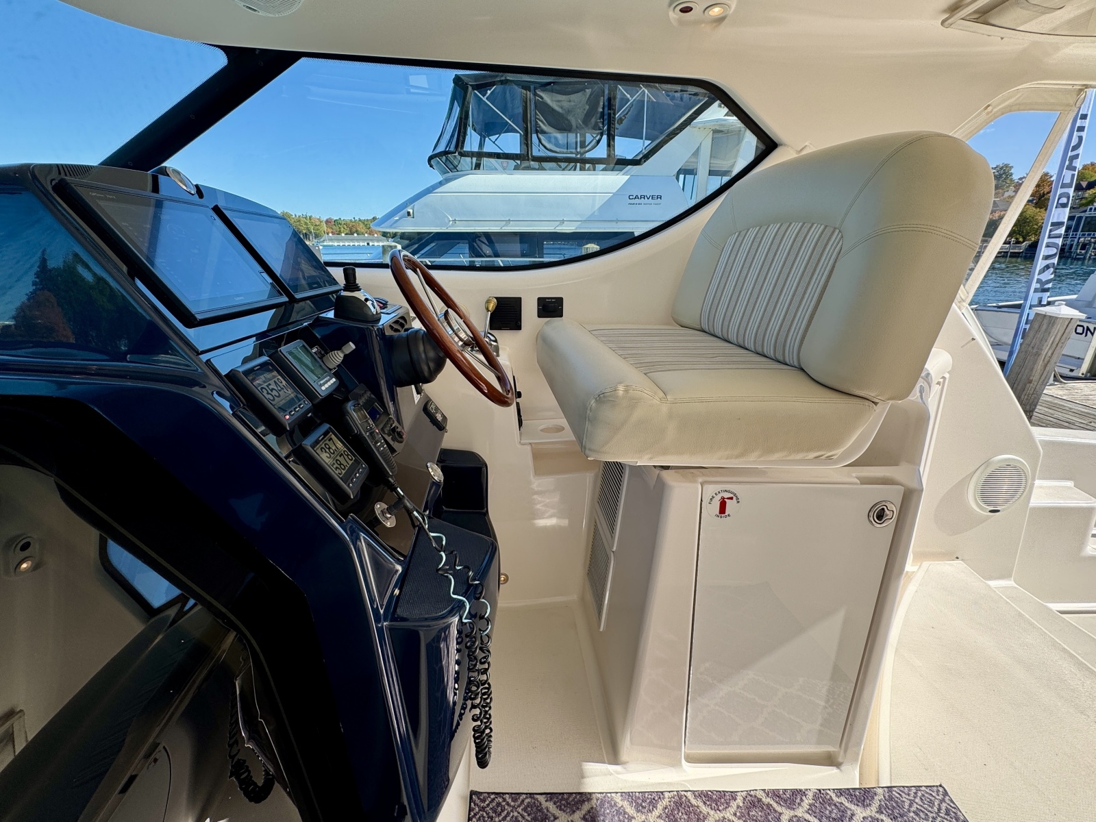 2006 Tiara Yachts 4300 Sovran