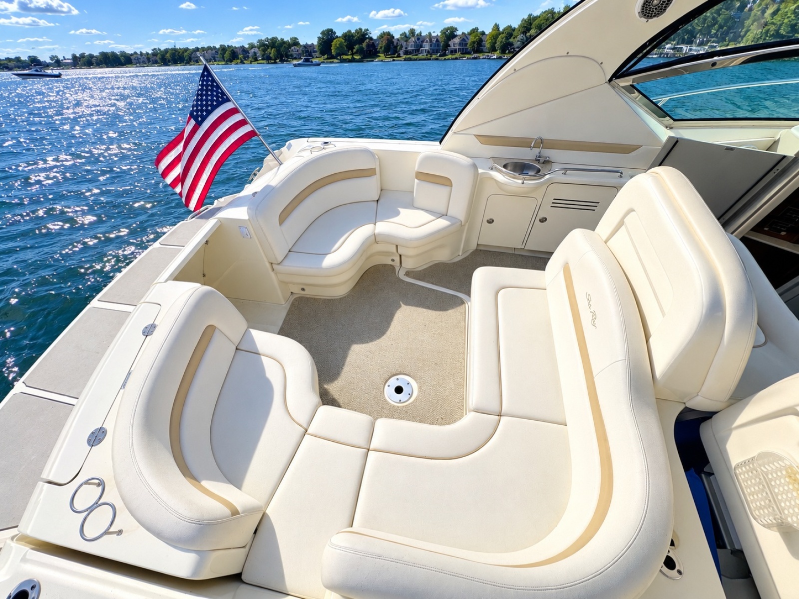 2010 Sea Ray 390 Sundancer — Happy Place