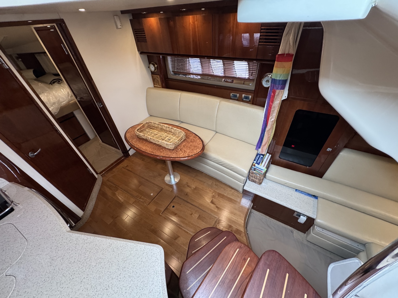 2010 Sea Ray 390 Sundancer — Happy Place