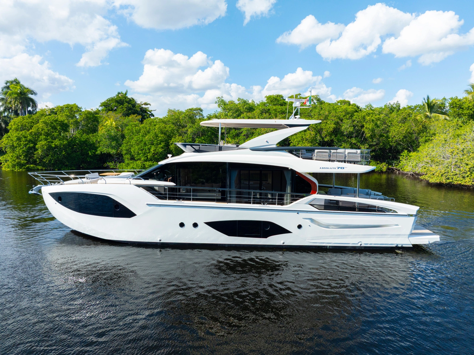 70 FLY 70ft Absolute Yacht For Sale