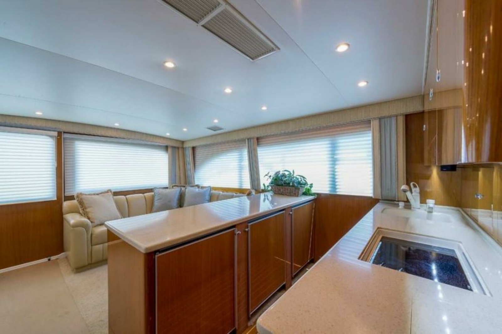 Post 53 - Ros Lyn - Galley
