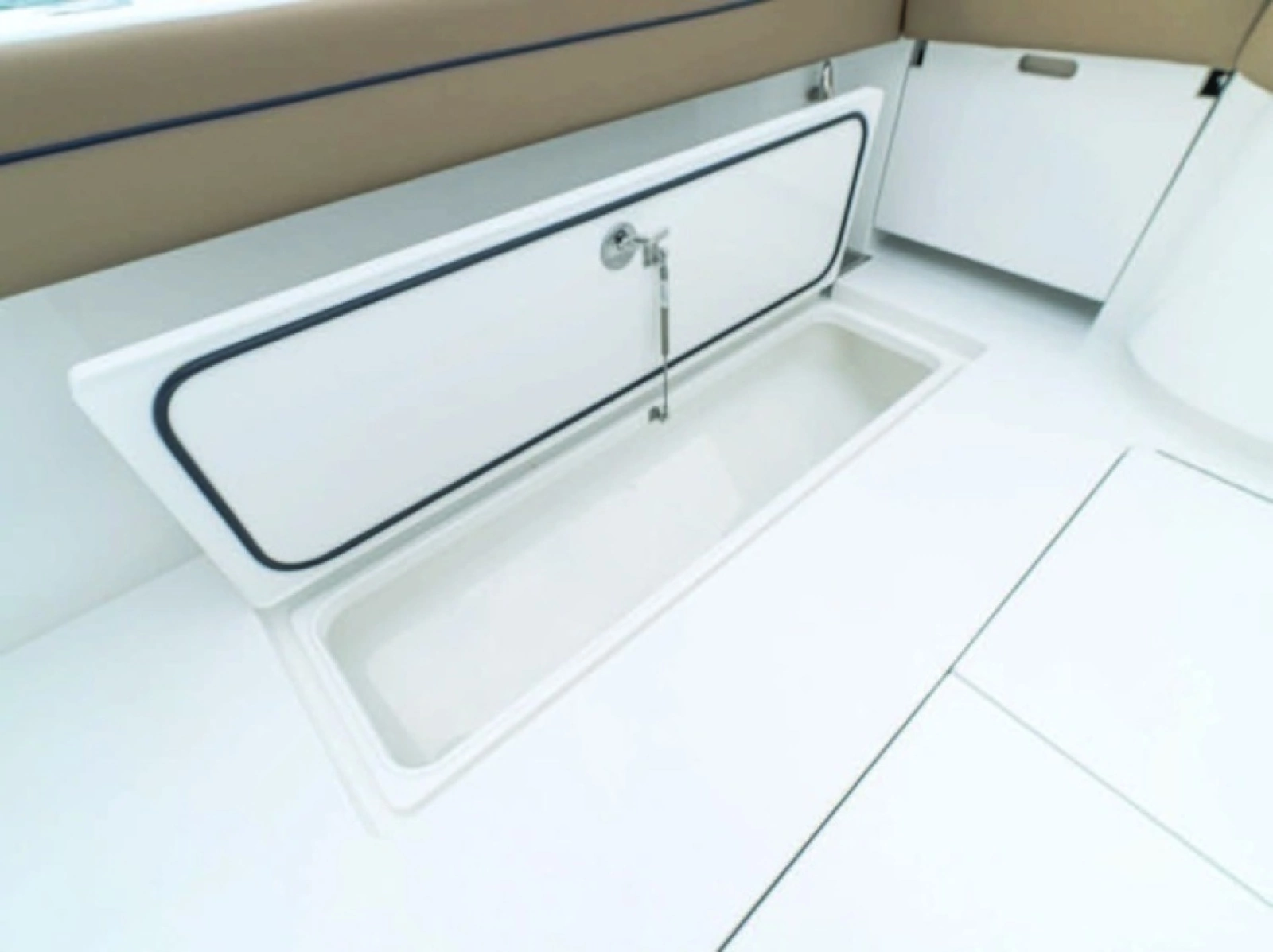 New V-41 Valhalla Boatworks Center Console
