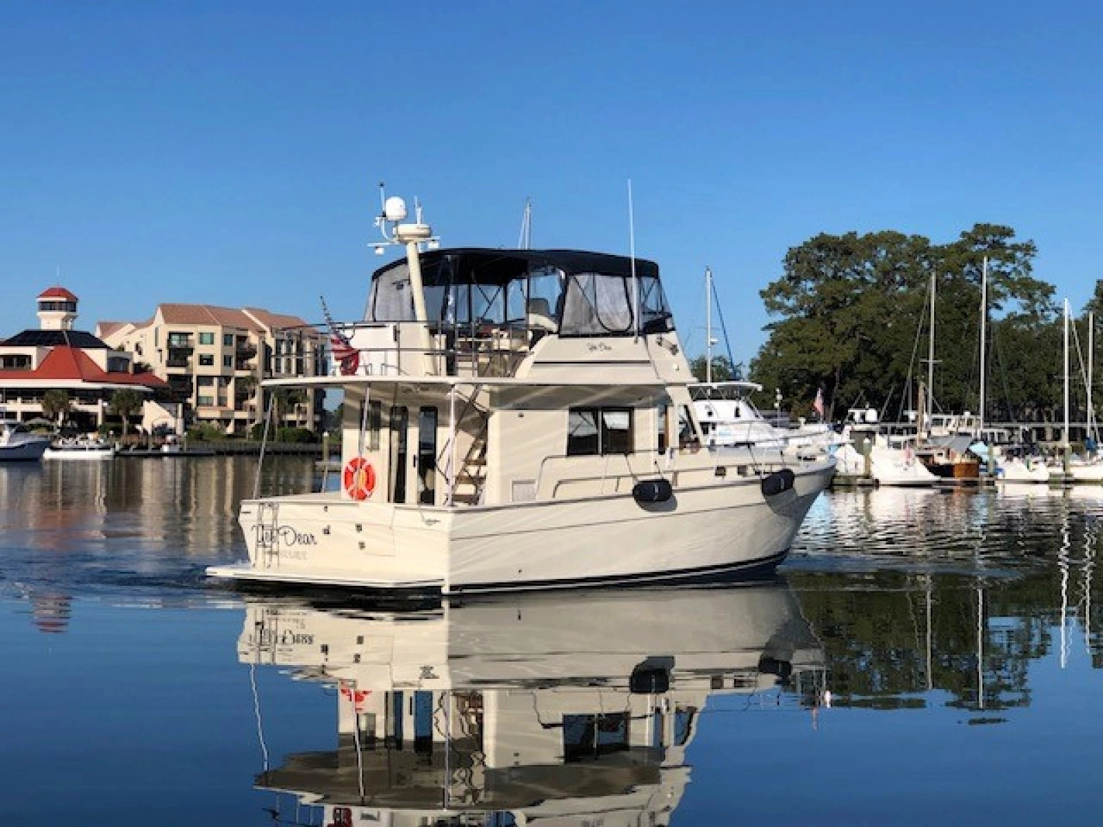 2006 Mainship 43 Trawler