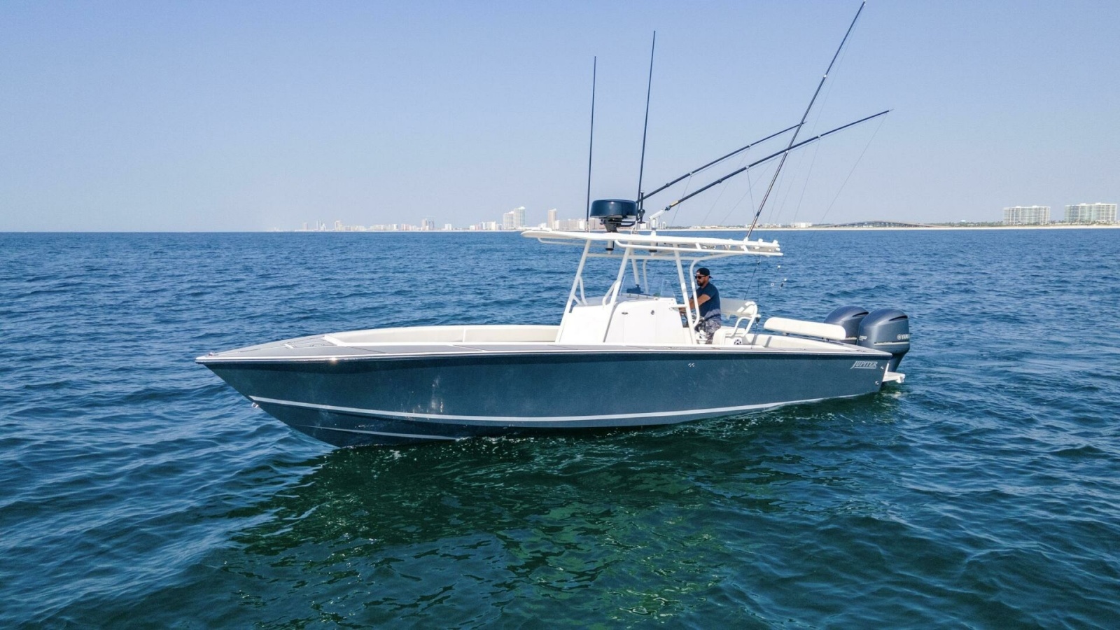 31' 2004 Jupiter 31 FS