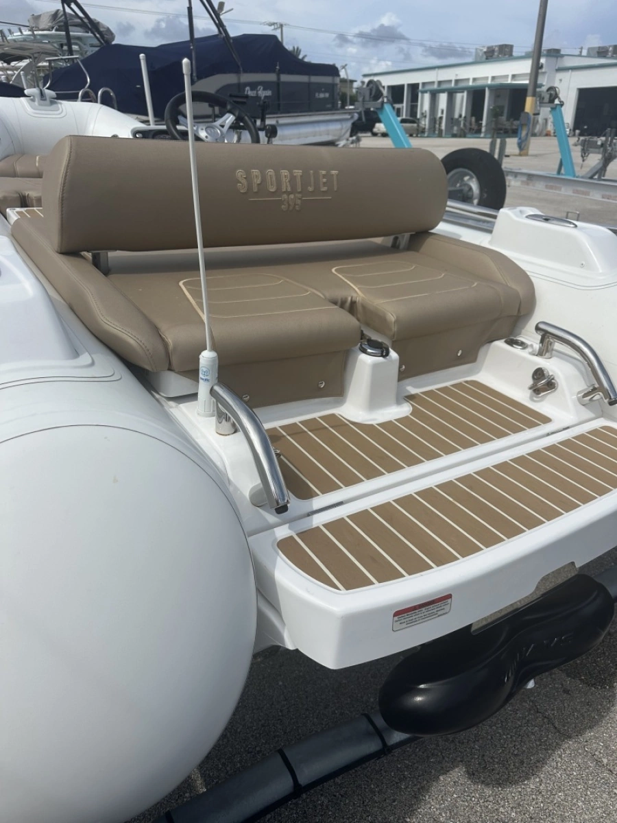 2026 Williams Jet Tenders SportJet 395