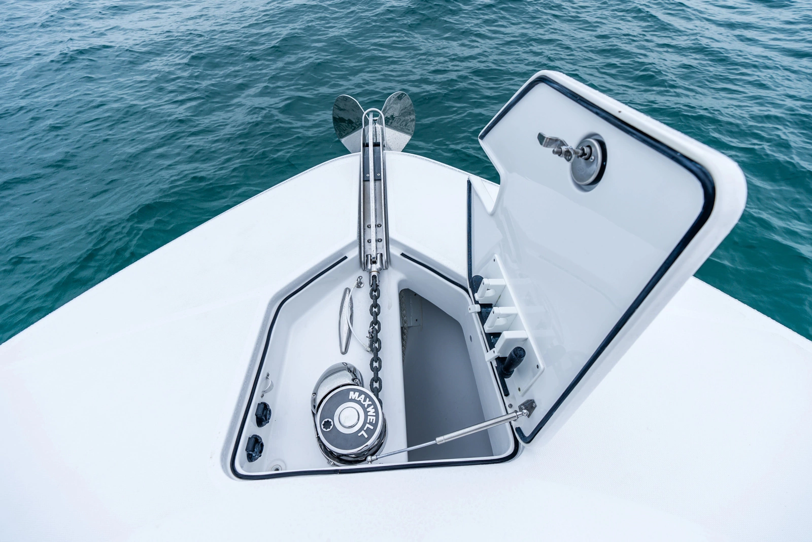 DEALER DEMO 56ft HCB Yacht For Sale