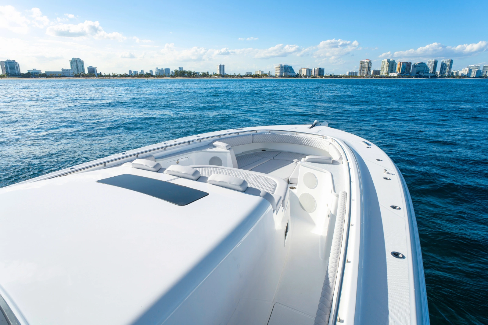 56ft HCB Yacht For Sale