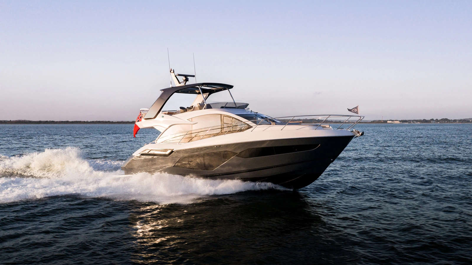 MANHATTAN 56 56ft Sunseeker Yacht For Sale