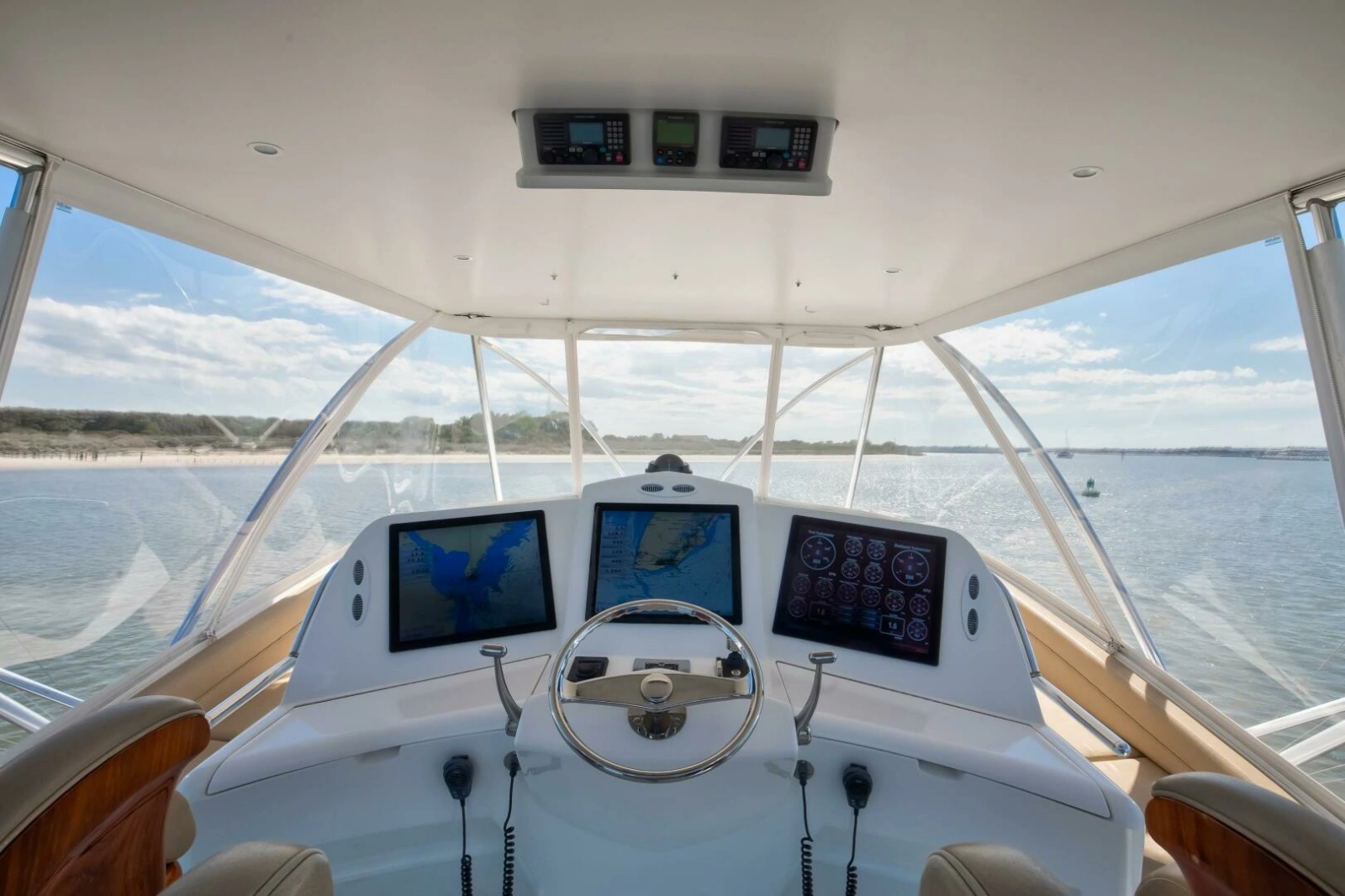 Ocean Yachts 64 - Love Boat - Flybridge Helm Electronics