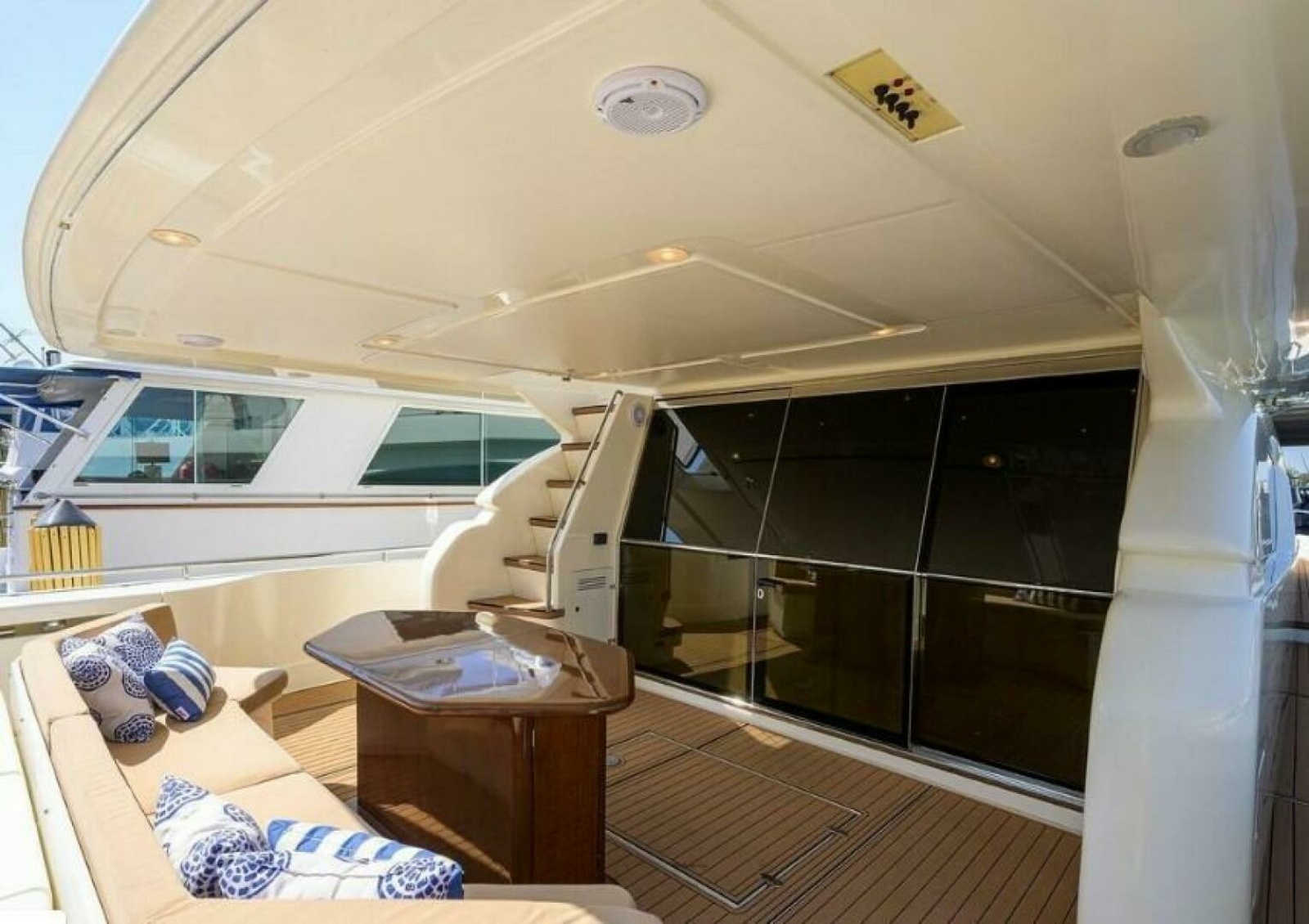 72' 2000 Ferretti Yachts 72 Motoryacht
