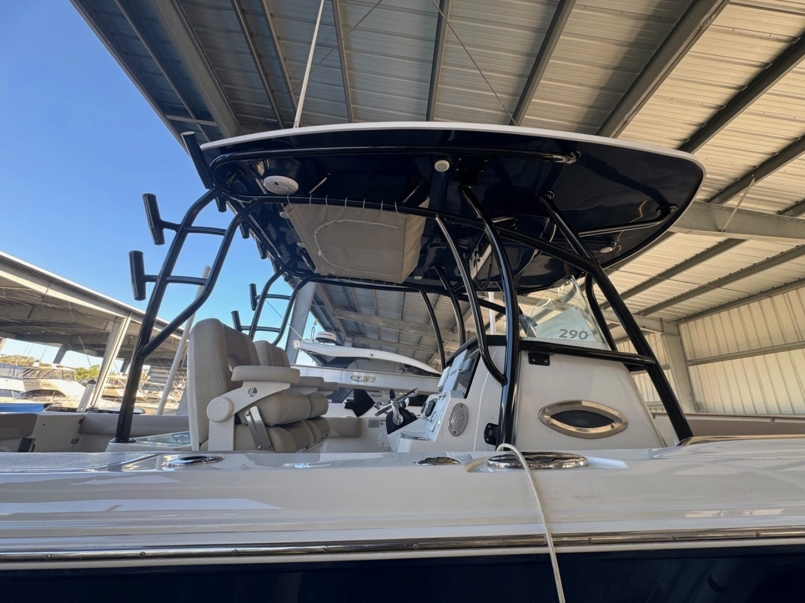 2021 Sailfish 290 CC