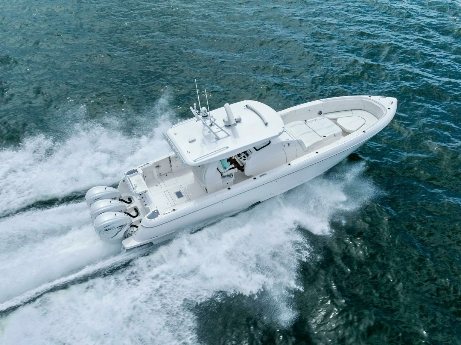 2020 Intrepid 400 CC - Profile