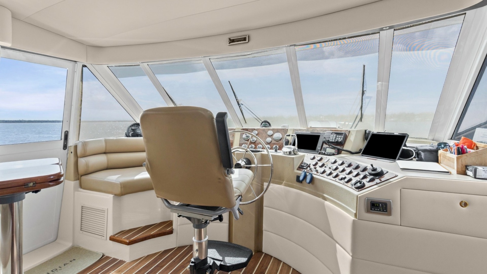 2007 Meridian 490 SE Pilothouse Trust Pilothouse
