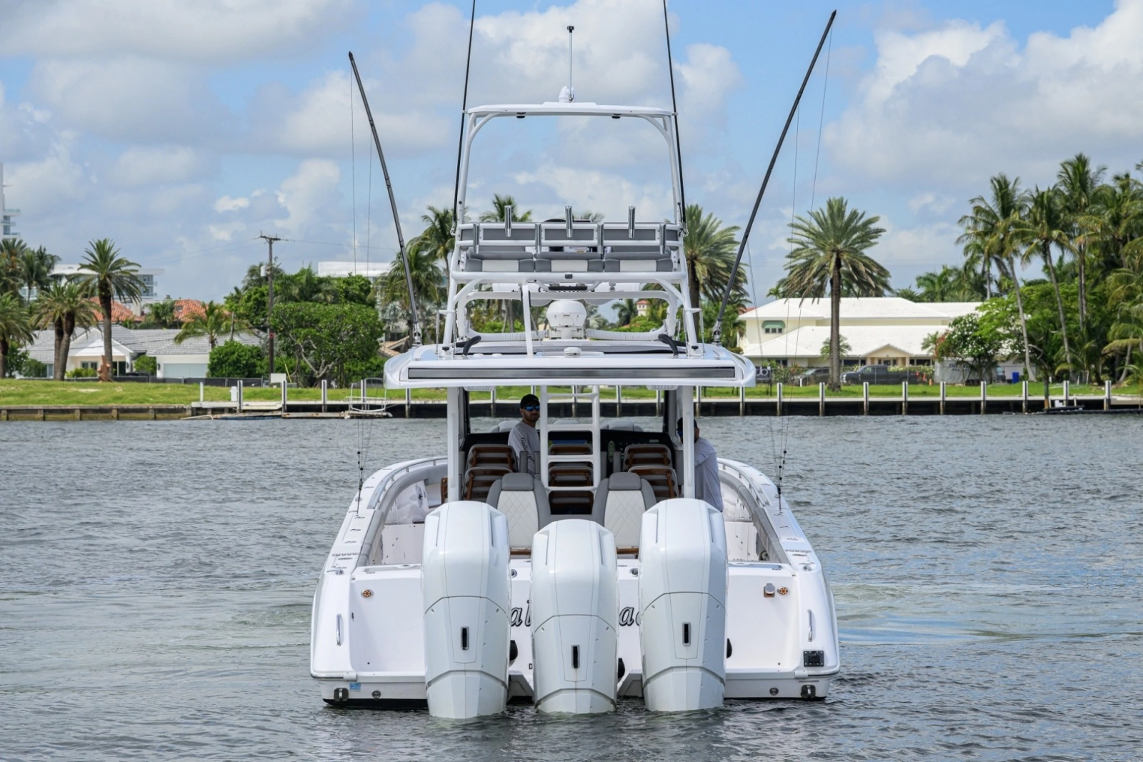Everglades 45 GALLANT LADY - Aft Profile