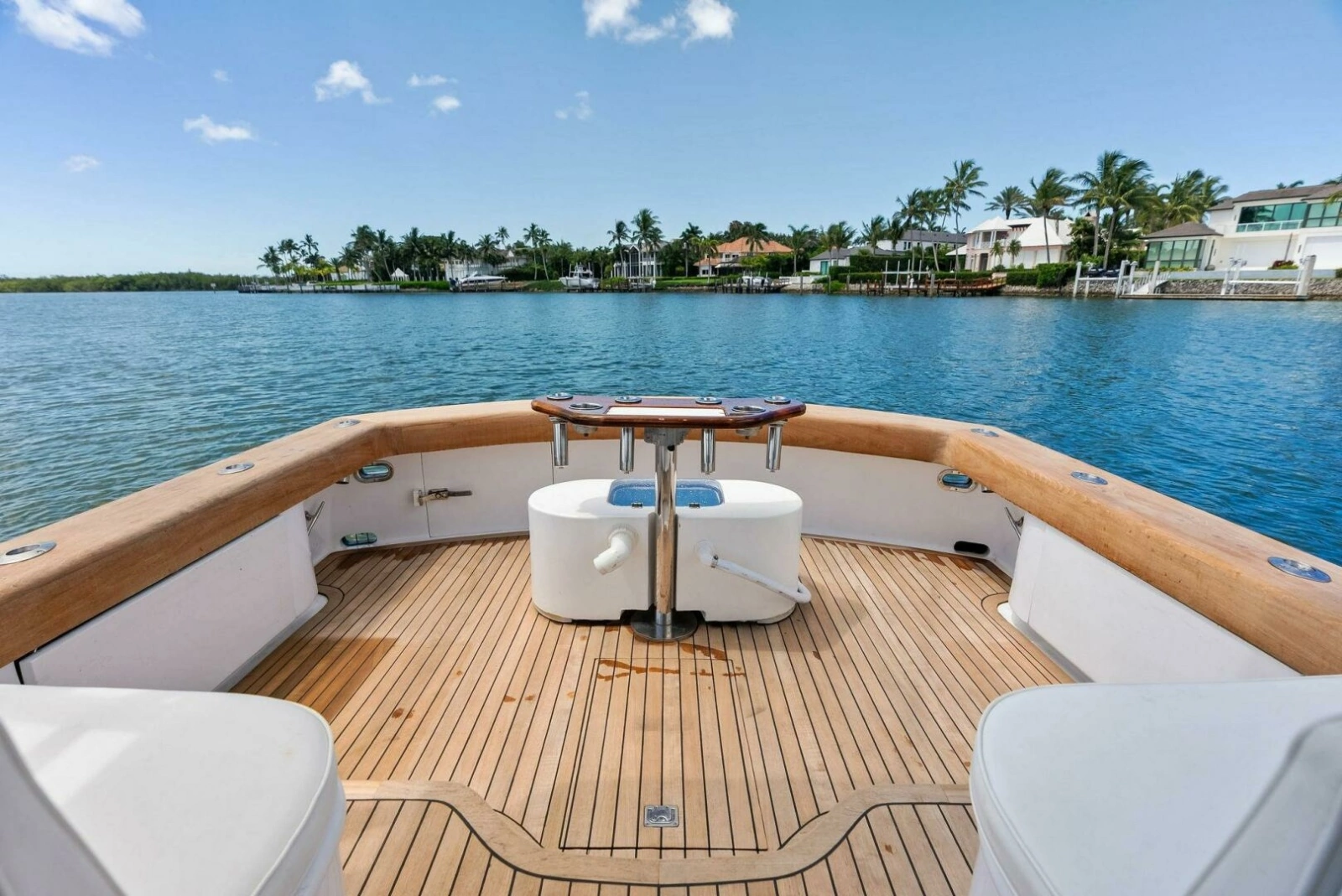 2018 Custom Carolina 35 Express photo 5