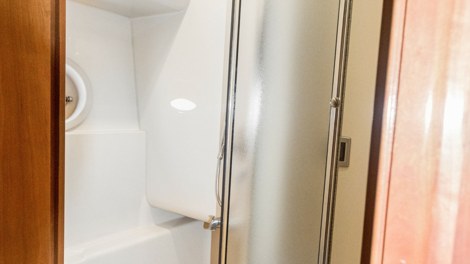 Enclosed Shower in Guest Head