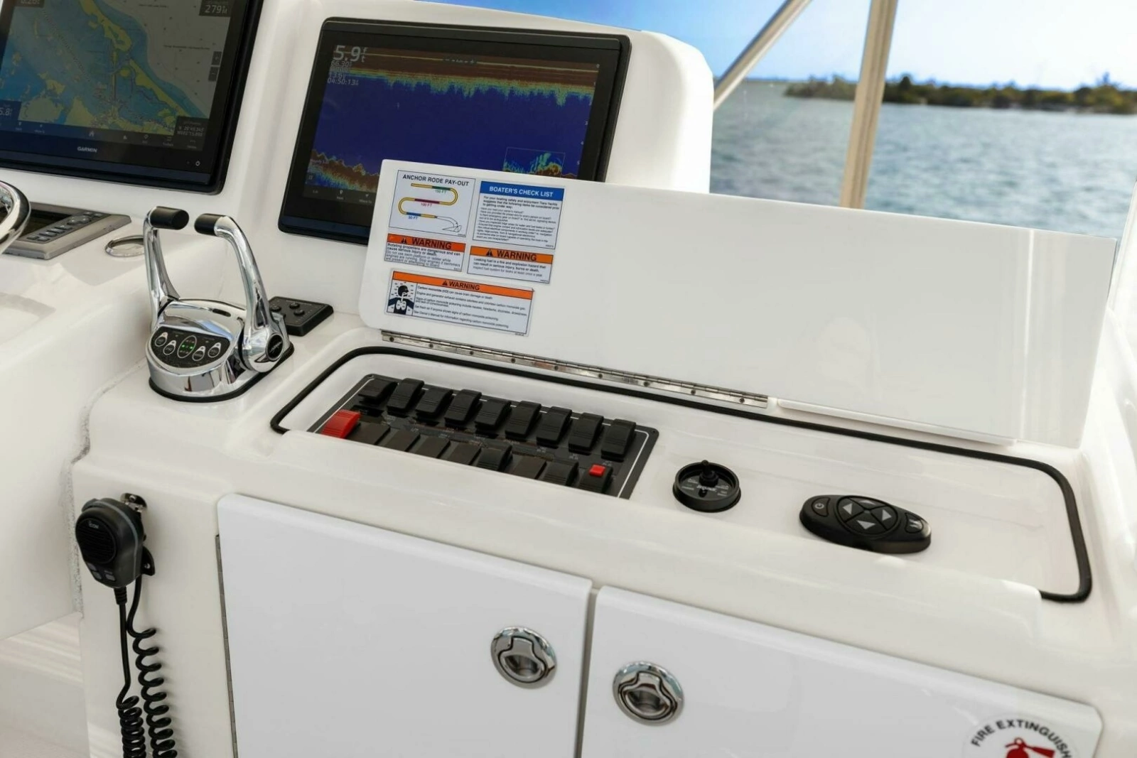 2013 Tiara Yachts 3900 Convertible