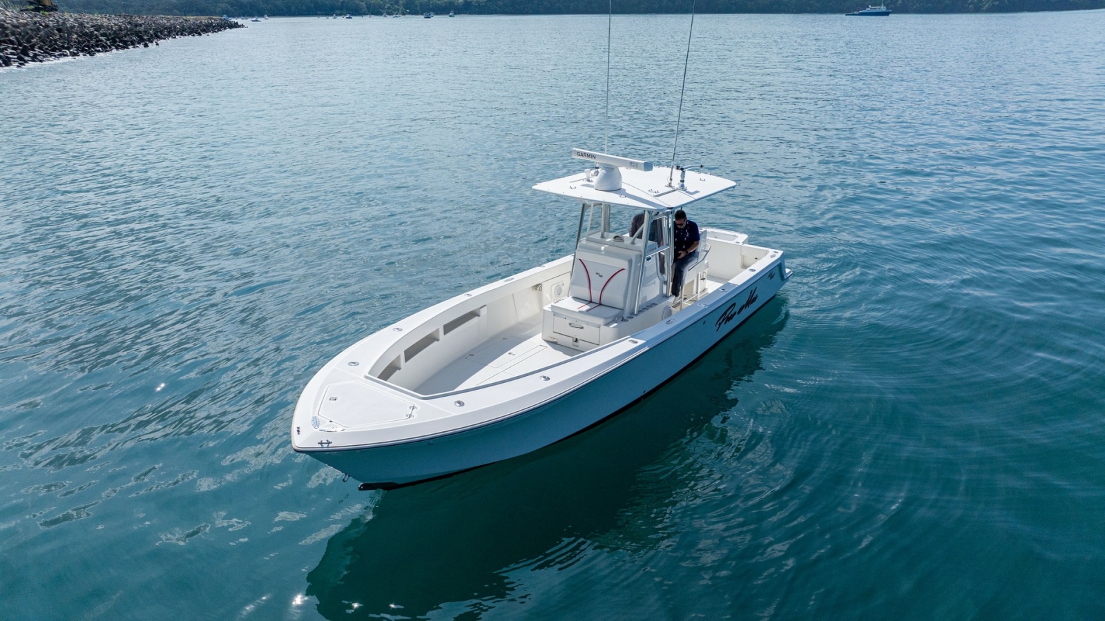 Aerial View of SeaVee 32 Deck
