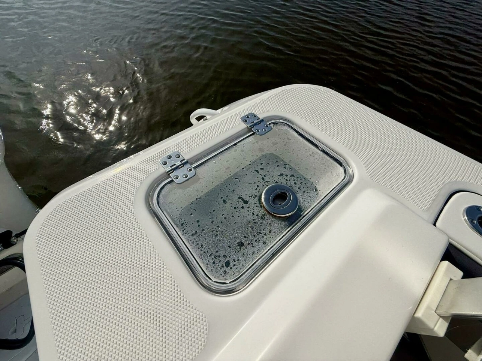 2018 Edgewater 248 CX